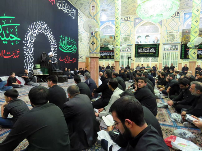 سخنرانی و مراسم إحیاء در شب 23 ماه رمضان در تکیه حاج سیدحسن قم