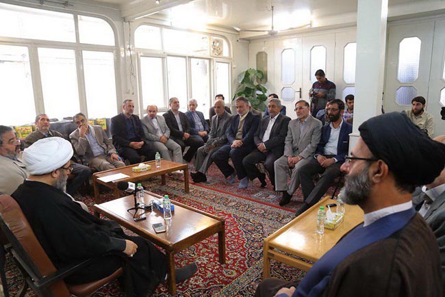 دیدار دکتر سردار جلالی رئیس سازمان پدافند غیرعامل کشور و معاونین با معظم له