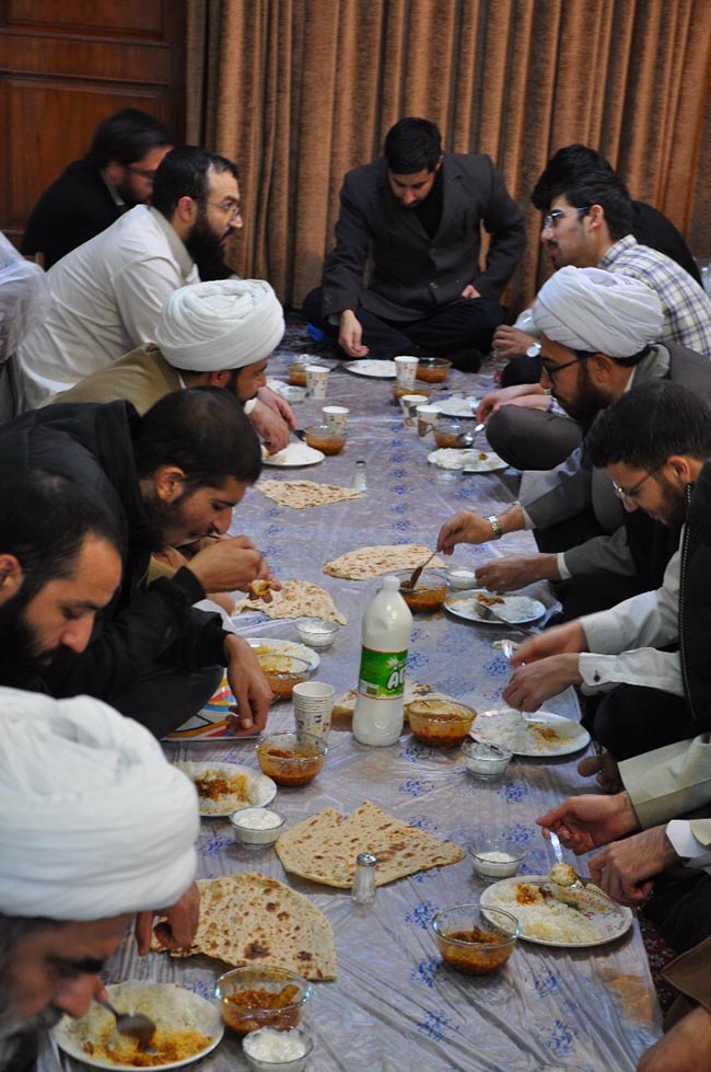 درس اخلاق در مرکزفقهی مشهد و حضور در جمع اساتید و طلاب