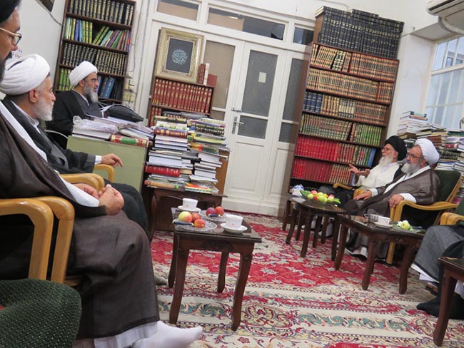 دیدار آیت الله حجت از علمای برجسته افغانستان و آیت الله پورمحمدی امام جمعه مراغه