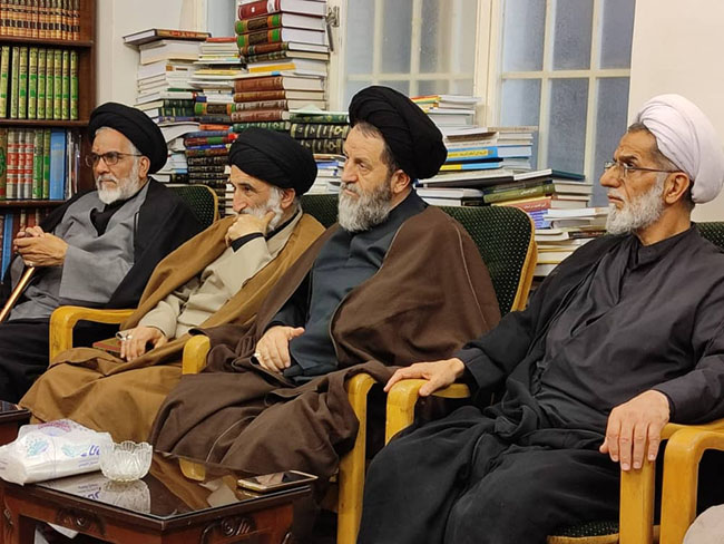 دیدار مسئولین مؤسسه پژوهشی کریمه اهل بیت(ع)