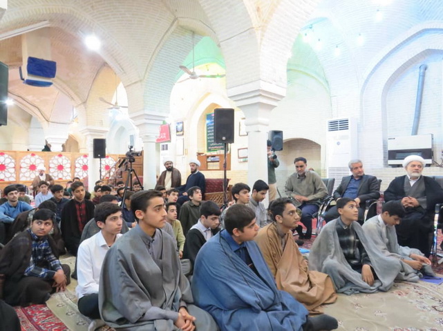 مراسم جشن ولادت پیامبر خدا(ص) و امام صادق(ع) و افتتاحیه دروس سال جدید مدرسه امام صادق(ع) قم