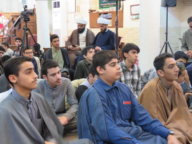 مراسم جشن ولادت پیامبر خدا(ص) و امام صادق(ع) و افتتاحیه دروس سال جدید مدرسه امام صادق(ع) قم