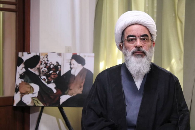 مصاحبه در برنامه حضور در مورد ابعاد شخصیت امام خمینی(قده) در بیت امام در قم