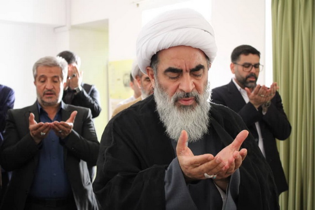 مصاحبه در برنامه حضور در مورد ابعاد شخصیت امام خمینی(قده) در بیت امام در قم