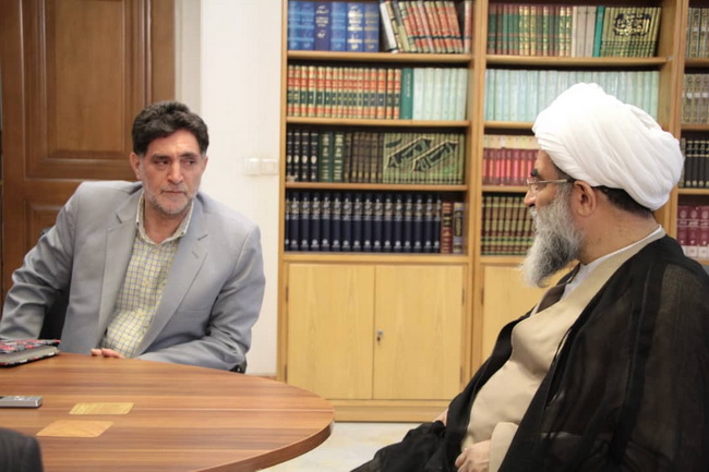 دیدار دکتر محمدمهدی احمدی معاون هنری و مدیرکل حوزه ریاست وزارت فرهنگ و ارشاد اسلامی