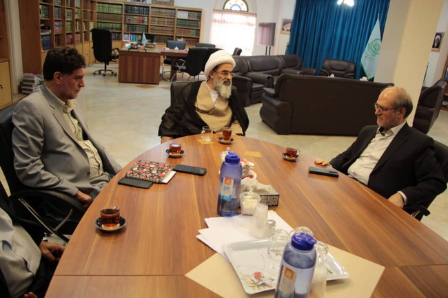 دیدار دکتر محمدمهدی احمدی معاون هنری و مدیرکل حوزه ریاست وزارت فرهنگ و ارشاد اسلامی