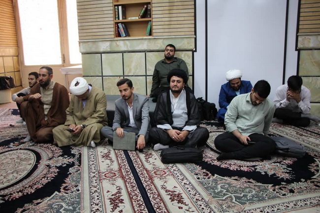 درس اخلاق حضرت آیت الله فاضل لنکرانی در جمع دانش پژوهان و اساتید مجتمع آموزشی پژوهشی ائمه اطهار(ع)