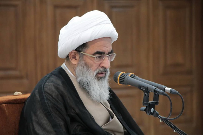 درس اخلاق حضرت آیت الله فاضل لنکرانی در جمع دانش پژوهان و اساتید مجتمع آموزشی پژوهشی ائمه اطهار(ع)