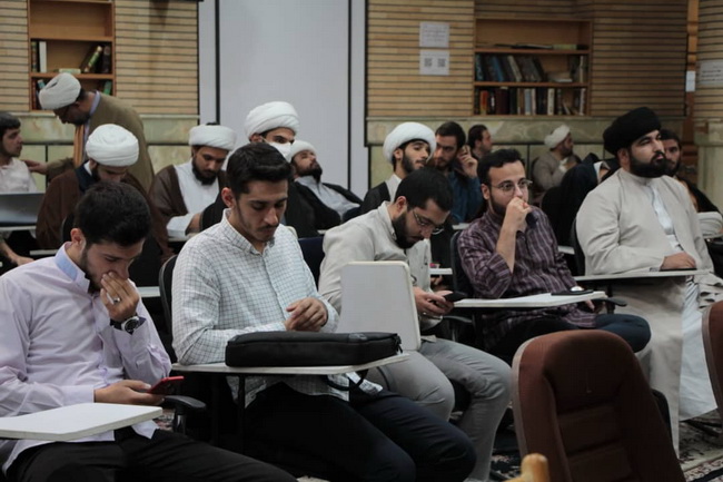 درس اخلاق حضرت آیت الله فاضل لنکرانی در جمع دانش پژوهان و اساتید مجتمع آموزشی پژوهشی ائمه اطهار(ع)