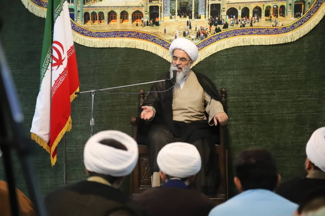 حضور در افتتاحیه دروس مرکز فقهی امیرالمؤمنین(ع)