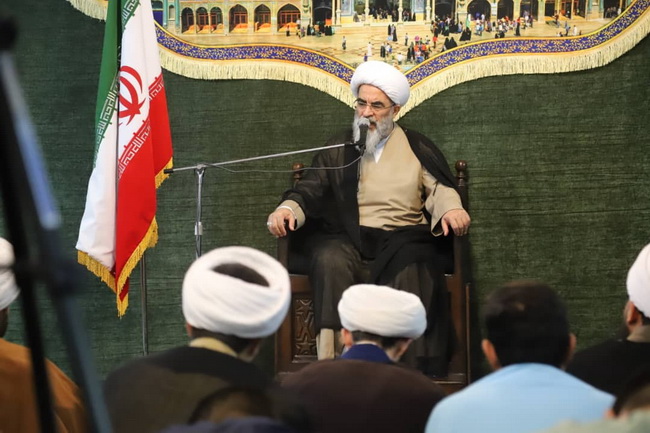 حضور در افتتاحیه دروس مرکز فقهی امیرالمؤمنین(ع)