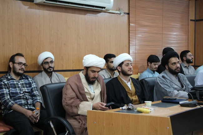 نشست مسئولین مؤسسه آموزش عالی ائمه اطهار(ع)