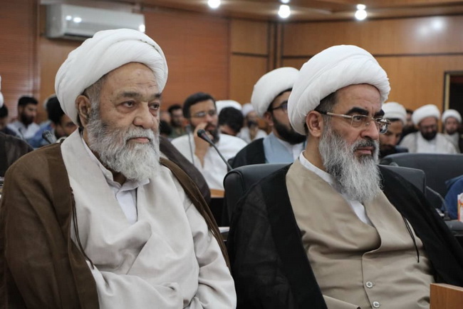 نشست مسئولین مؤسسه آموزش عالی ائمه اطهار(ع)