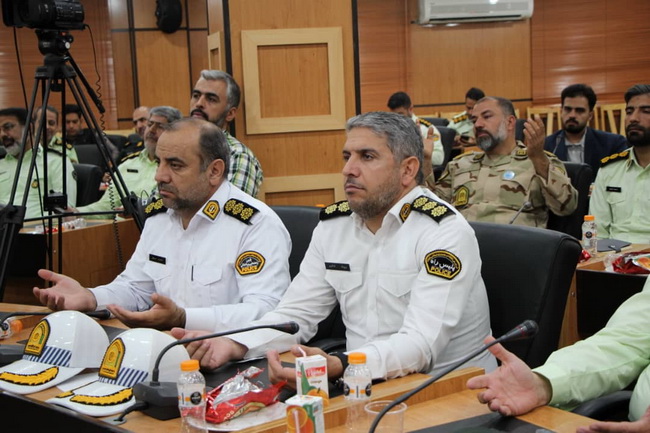 دیدار فرماندهان و مدیران انتظامی استان قم