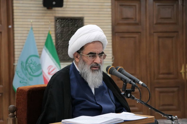 درس اخلاق در مسجد مرکز فقهی ائمه اطهار(ع)