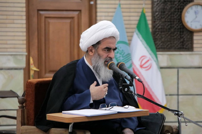 درس اخلاق در مسجد مرکز فقهی ائمه اطهار(ع)