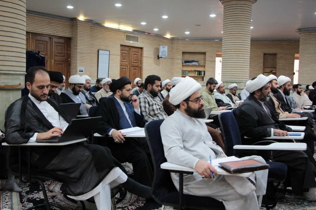 جشن میلاد حضرت زینب(سلام الله علیها) در پایان درس اصول