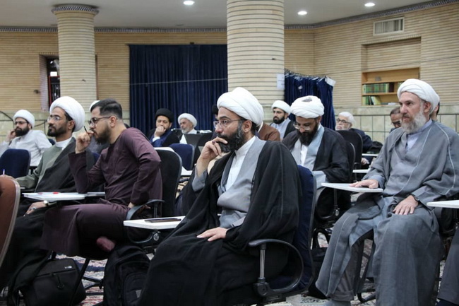 جشن میلاد حضرت زینب(سلام الله علیها) در پایان درس اصول