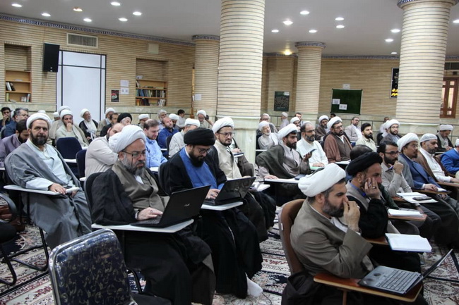 جشن میلاد حضرت زینب(سلام الله علیها) در پایان درس اصول