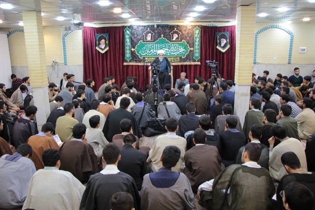 درس اخلاق مدرسه علمیه جهانگیر خان قم