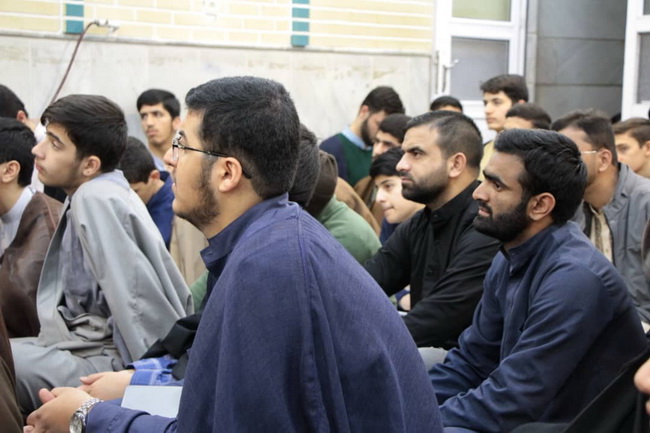 درس اخلاق مدرسه علمیه جهانگیر خان قم