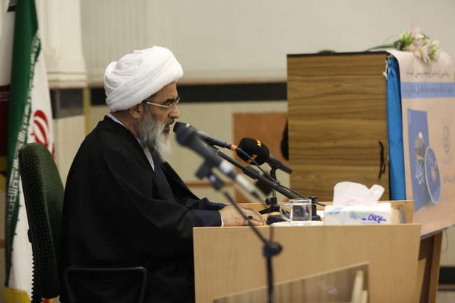 افتتاحیه «چهارمین نمایشگاه تخصصی کتاب فقه و کلام معاصر»