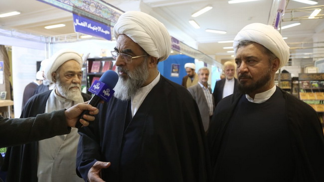 افتتاحیه «چهارمین نمایشگاه تخصصی کتاب فقه و کلام معاصر»