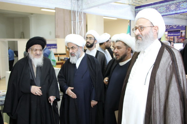 بازدید حضرت آیت الله فاضل لنکرانی در دومین روز چهارمین نمایشگاه تخصصی کتاب فقه و کلام معاصر