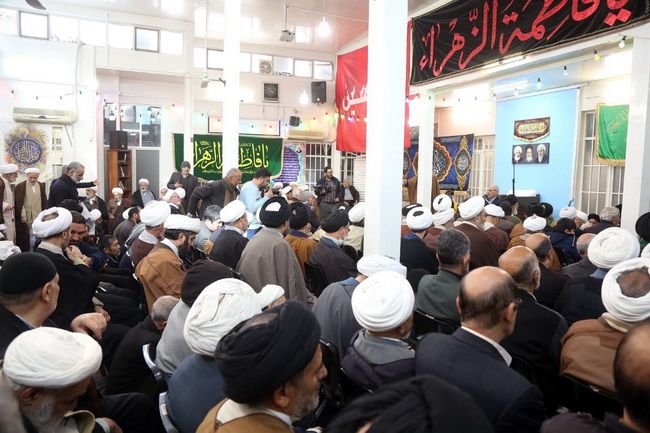 عمامه گذاری در حسینیه دفتر آیت الله فاضل لنکرانی