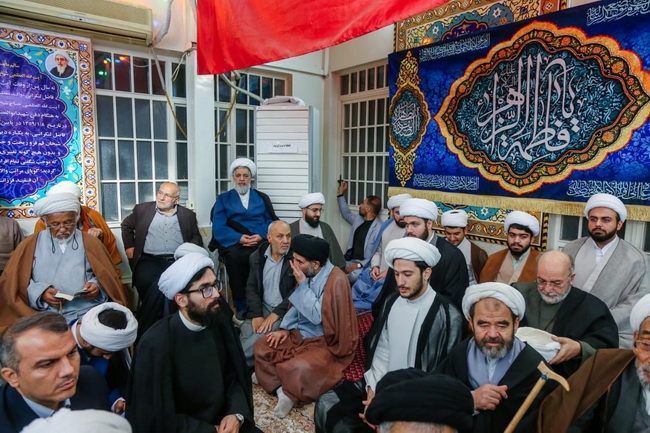 عمامه گذاری در حسینیه دفتر آیت الله فاضل لنکرانی