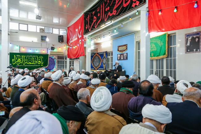 عمامه گذاری در حسینیه دفتر آیت الله فاضل لنکرانی