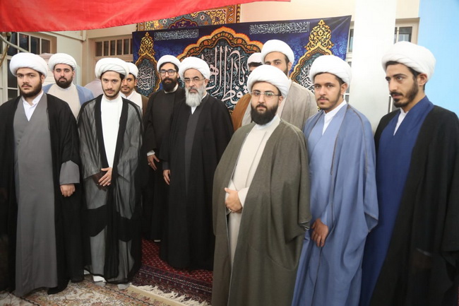 عمامه گذاری در حسینیه دفتر آیت الله فاضل لنکرانی