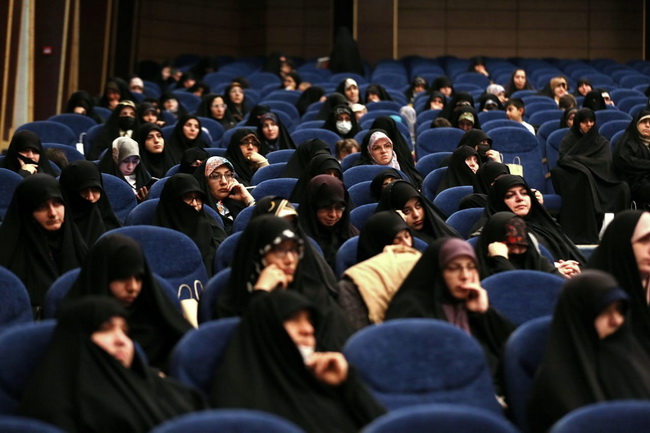 هشتمین همایش بزرگ فاطمی؛ ویژه همسران اساتید، دانش آموختگان و کارکنان مرکز فقهی ائمه اطهار(علیهم السلام)