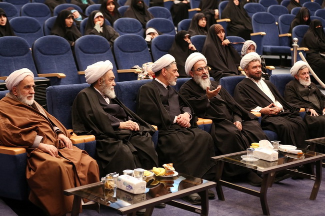 هشتمین همایش بزرگ فاطمی؛ ویژه همسران اساتید، دانش آموختگان و کارکنان مرکز فقهی ائمه اطهار(علیهم السلام)