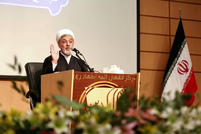 هشتمین همایش بزرگ فاطمی؛ ویژه همسران اساتید، دانش آموختگان و کارکنان مرکز فقهی ائمه اطهار(علیهم السلام)