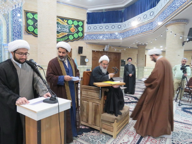 تجلیل از شاگردان ممتاز دروس خارج فقه و اصول