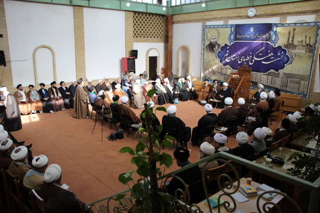 سخنرانی در نشست هفتگی خطبای استان قم