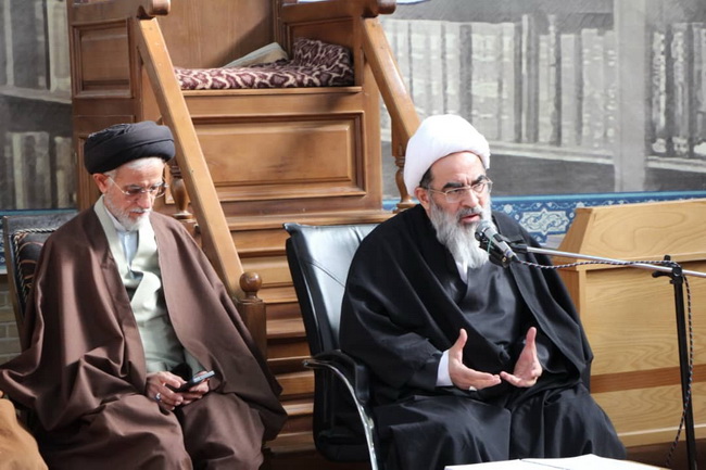 سخنرانی در نشست هفتگی خطبای استان قم