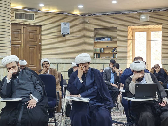 مراسم سالروز شهادت مظلومانه امام صادق(ع) در درس خارج فقه