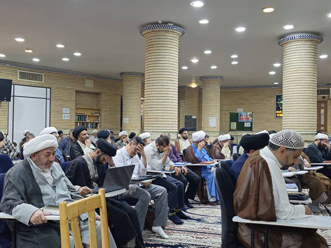 مراسم سالروز شهادت مظلومانه امام صادق(ع) در درس خارج فقه