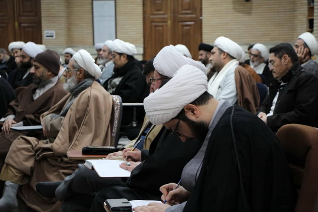 آئین تجلیل از حجت‌الاسلام والمسلمین سید عباس مظفری مرتضوی مدیر مجموعه مرکز فقهی ائمه اطهار(ع) افغانستان در قم