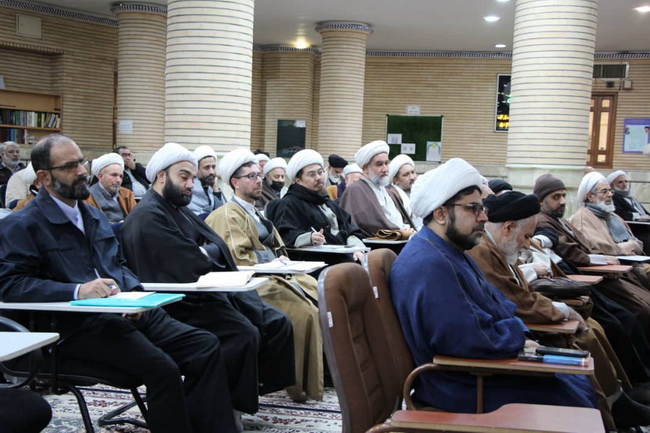 آئین تجلیل از حجت‌الاسلام والمسلمین سید عباس مظفری مرتضوی مدیر مجموعه مرکز فقهی ائمه اطهار(ع) افغانستان در قم