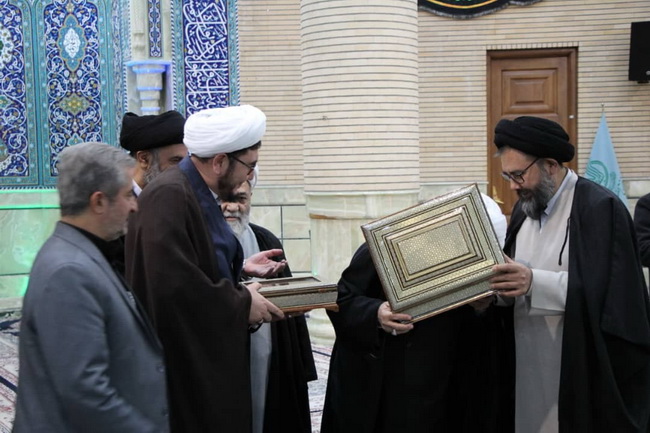 آئین تجلیل از حجت‌الاسلام والمسلمین سید عباس مظفری مرتضوی مدیر مجموعه مرکز فقهی ائمه اطهار(ع) افغانستان در قم
