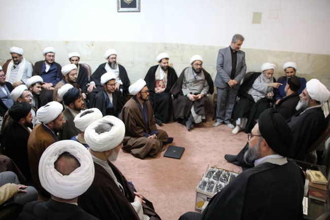 آئین تجلیل از حجت‌الاسلام والمسلمین سید عباس مظفری مرتضوی مدیر مجموعه مرکز فقهی ائمه اطهار(ع) افغانستان در قم