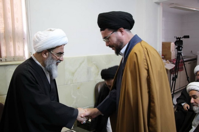 آئین تجلیل از حجت‌الاسلام والمسلمین سید عباس مظفری مرتضوی مدیر مجموعه مرکز فقهی ائمه اطهار(ع) افغانستان در قم