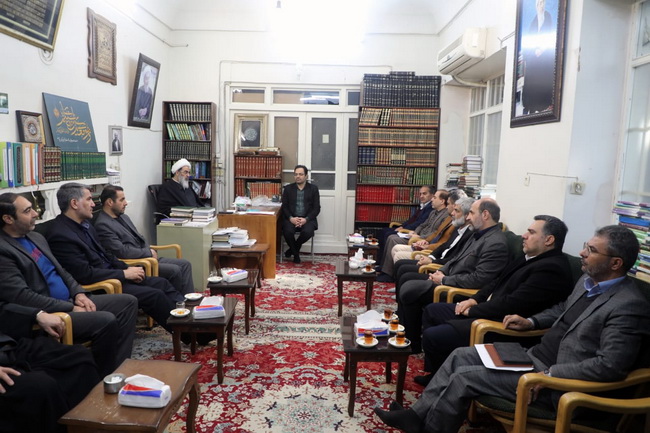 دیدار مدیر کل آموزش و پرورش استان قم 