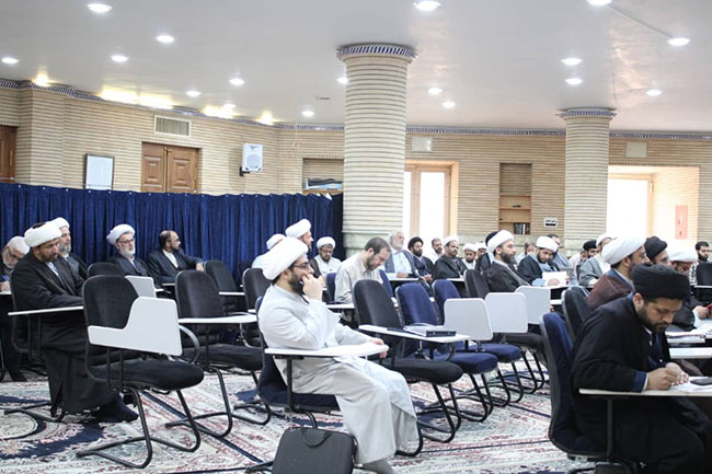 مراسم جشن میلاد حضرت فاطمه معصومه(س) در پایان درس خارج اصول