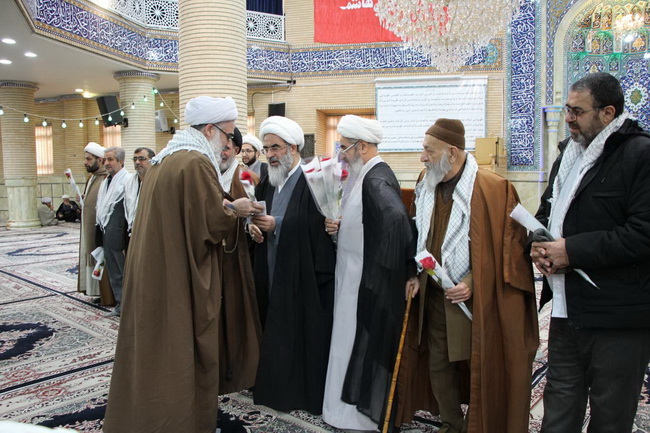 تجلیل از شاگردان جانباز درس حضرت استاد در روز جانباز