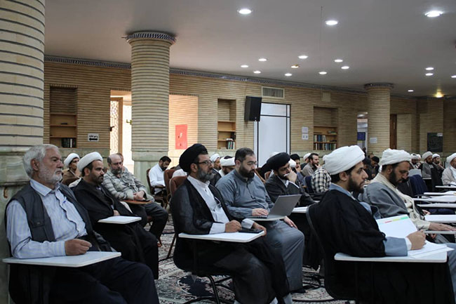 مراسم جشن میلاد حضرت فاطمه معصومه(س) در پایان درس خارج اصول